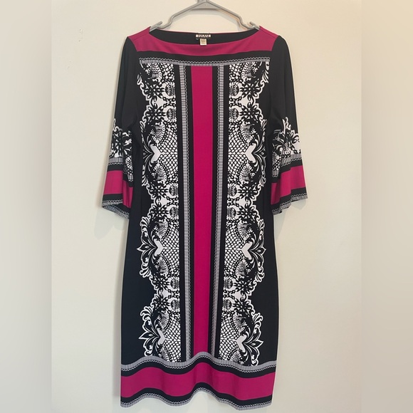 Black and White Sheath Dress with Dolman Sleeves - Picture 1 of 2
